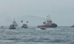 Zonguldak Limanı'nda Cumhuriyet Bayramı'na özel deniz gösterisi