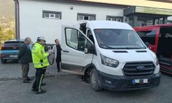 TRABZON'DA OKUL ÇEVRELERİ VE SERVİSLERDE SIKI GÜVENLİK DENETİMİ!