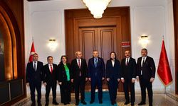 TURAN ÜLKÜSÜ’NDEN VALİ ŞAHİN’E "HAYIRLI OLSUN" ZİYARETİ!