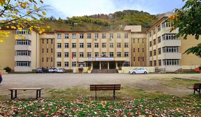 SÜRMENE’NİN GENÇ DENİZCİLERİ AVRUPA TERSANELERİNE GİDİYOR!