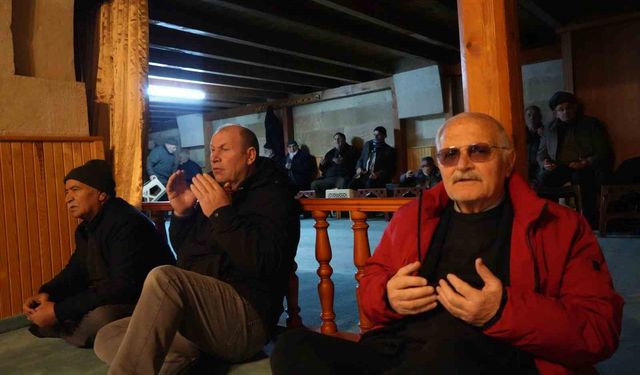 BAYBURT’TA 6 ŞUBAT DUALARLA ANILDI