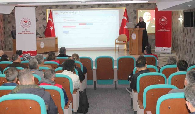 Bitki koruma ürünü ve gübre bayilerine bilgilendirmesi yapıldı