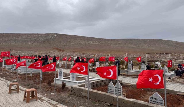 Çorum Belediyesi kardeş şehir Afşin'i deprem felaketinin yıldönümünde yalnız bırkmadı