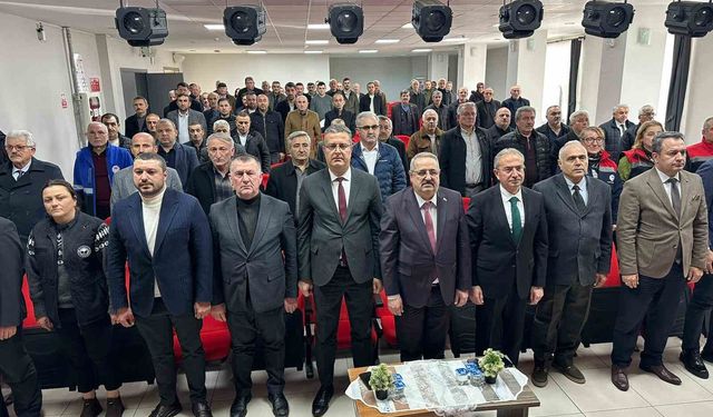 Kahverengi kokarca ile mücadelede muhtarlar bilgilendirildi