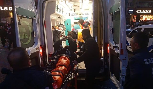 MOTOKURYE OTOMOBİLİN ÜZERİNE SAVRULDU