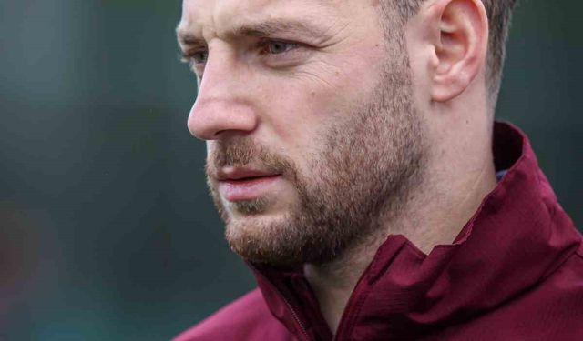 MUSTAFA ESKİHELLAÇ ALANINDA ZİRVEDE!