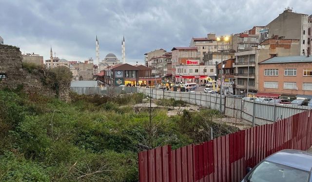 KADINLAR HALİ ACİL TAŞINMALI!