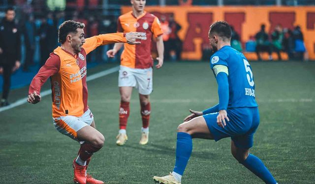 Trendyol Süper Lig: Çaykur Rizespor: 0 - Galatasaray: 1 (Maç devam ediyor)