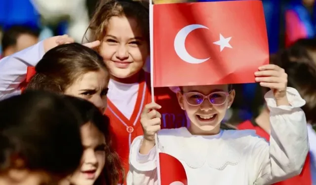 ARA TATİLLER KALKIYOR MU?