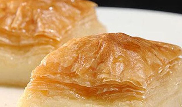 ASIRLIK LEZZET LAZ BÖREĞİ!