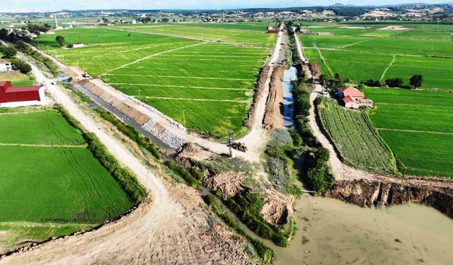 2,5 milyar TL'lik sulama projesi, 2 ilçe ve 14 mahalleye fayda sağlayacak