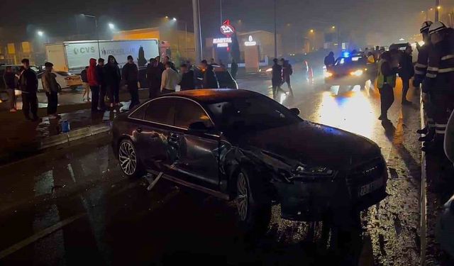 Bartın'da 4 araçlı zincirleme kaza: 2 yaralı