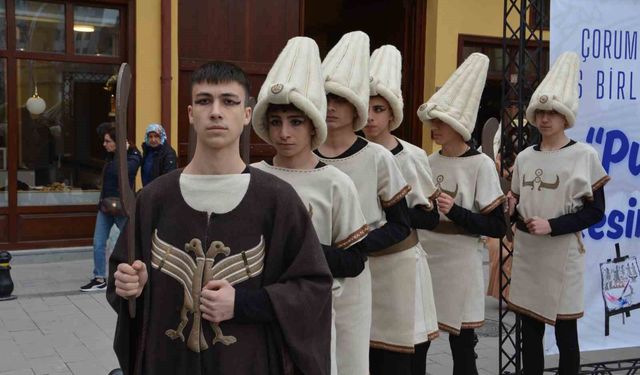 Çorum'da Puduhepa anısına görsel eserler sanatseverlerin beğenisine sunuldu