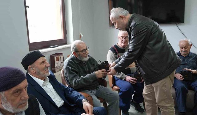 Düzce Belediyesi yaşlıları yine unutmadı