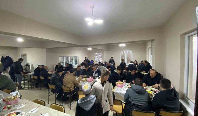 Gebe köyünde Ramazan Bayramı geleneği bu yıl da sürdürüldü