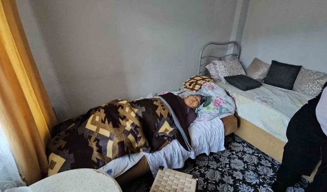 Yatağa bağımlı yaşlı kadın koruma altına alındı