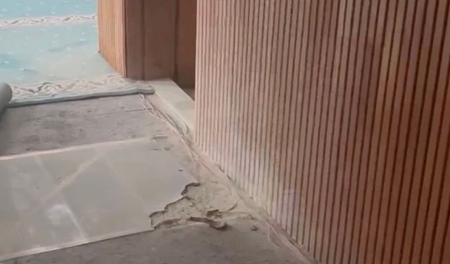 Kastamonu'da düşen yıldırım camiye isabet etti