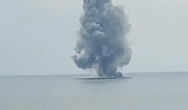 PATLAYICI YÜKLÜ ARAÇ PATLATILDI