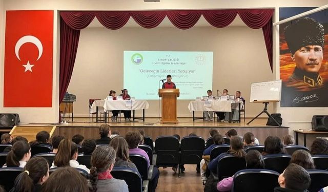 Ortaokul öğrencilerinden 'mutluluk' tartışması