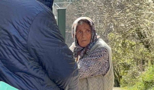 Zihinsel engelli anne ve 2 oğlu ortada kaldı