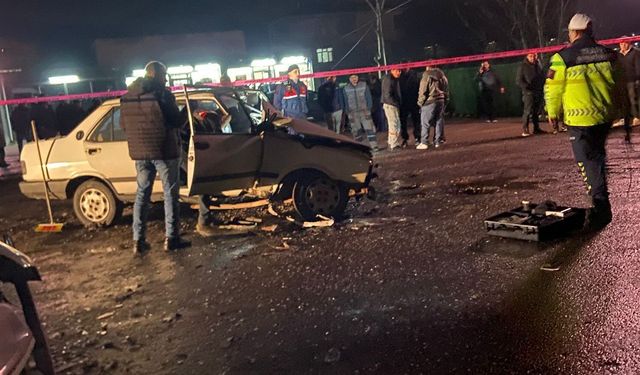 Zonguldak'ta işçi servisi otomobille çarpıştı: 6 yaralı