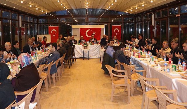 BİZ ÜVEY EVLATMIYIZ?