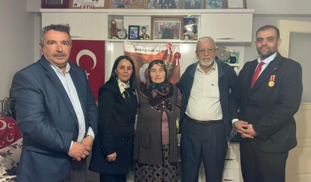 ŞEHİT AİLELERİMİZ ASLA YANLIZ DEĞİLDİR