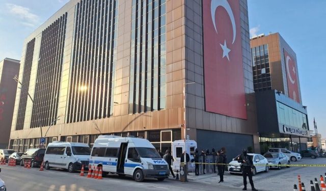 UŞAK’TA NE ARARSAN VAR!