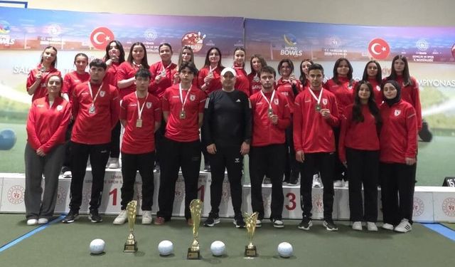 Çim topunda Samsun damgası: Bir şampiyonluk, bir ikincilik