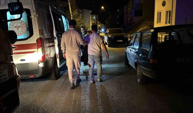 Kadın eski eşini bıçakla yaraladı