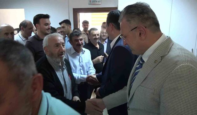 AK Parti üyesi 'Emekliye zam bizi yüzde 70'e götürür'