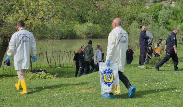 Bartın Irmağı kenarında bir kişi ölü bulundu