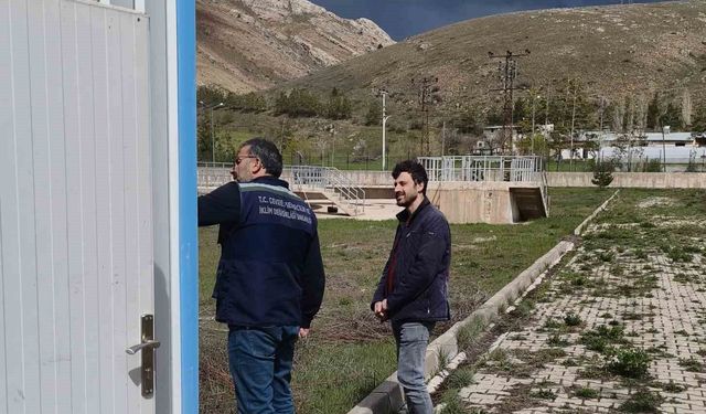 Bayburt'ta atık su arıtma tesisinde teknik inceleme yapıldı