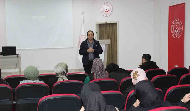 Bayburt'ta 'Engellilere Yönelik İstihdam Olanakları' konulu eğitim düzenlendi