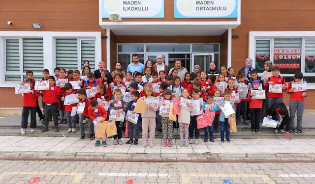 Bayburt'ta öğrencilere 'Sağlıklı Çocuk, Sağlıklı Gelecek' eğitimi verildi