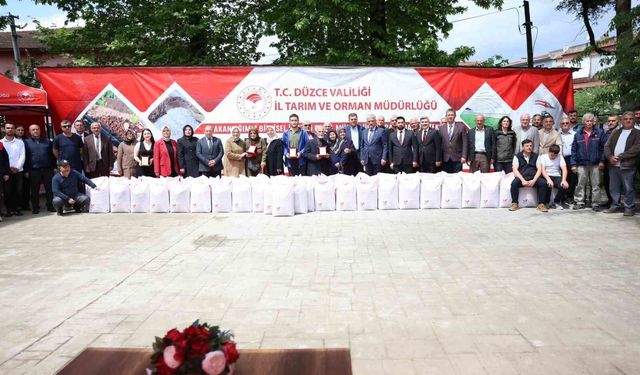 Dünya Çiftçiler Günü'nde üreticilere tohum desteği