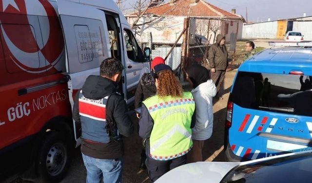 Düzce'de 6 düzensiz göçmen yakalandı