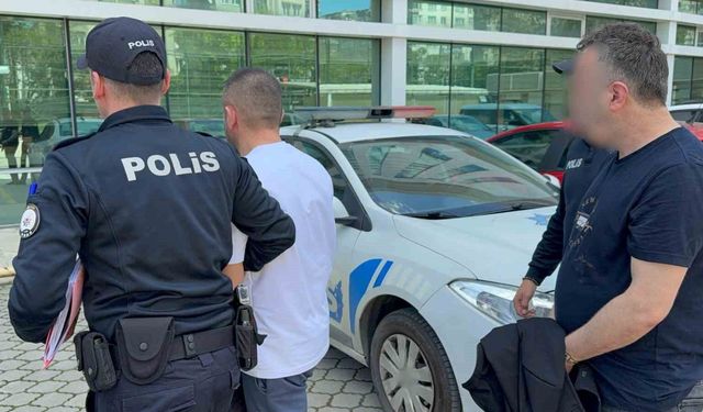 Eski çalışan iş yerine gelip patronuna ateş açtı
