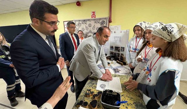 Kastamonu'da öğrenciler yaptıkları bilimsel çalışmaları sergiledi