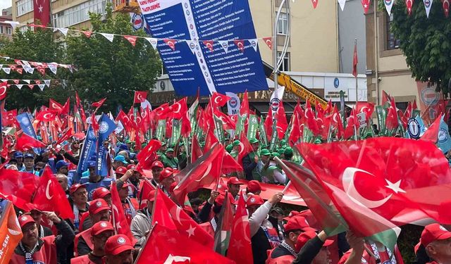 Memur-Sen, 1 Mayıs'ı Çorum'da kutladı