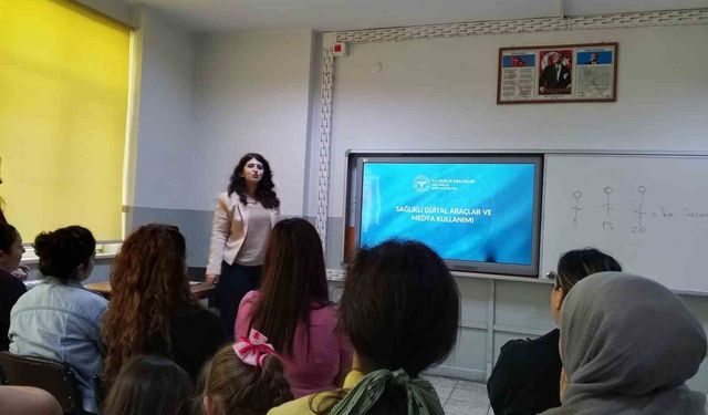 Muslu'da velilere yönelik 'Bağımlılıkla Mücadele ve İlk Yardım' semineri düzenlendi