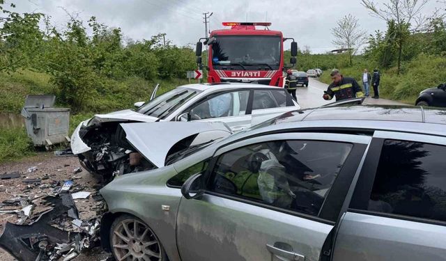 Trafik kazası: 3 yaralı