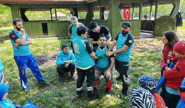UMKE ekibi medikal kurtarma ve saha tatbikatı yaptı