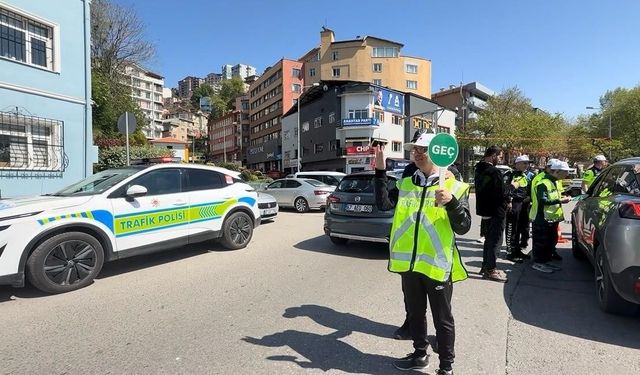 Zonguldak'ta özel bireylerden trafik denetimi