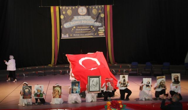 TRABZON TİCARET İLKOKULU’NDAN YIL SONU ŞÖLENİ
