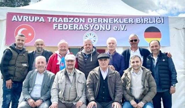 TRABZONLULAR AVRUPA'DA TEK YUMRUK OLDU