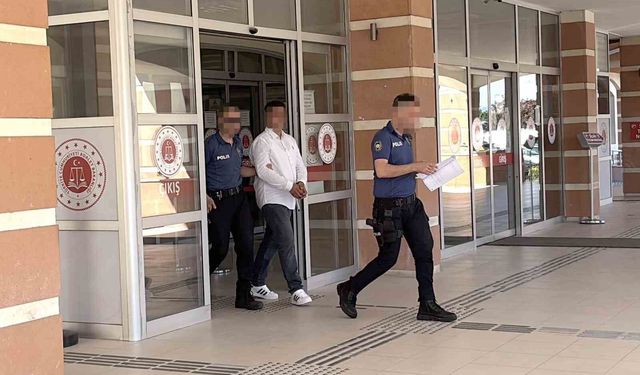 ARAÇTA CİNAYET DAVASINDA SANIKLARA CEZA YAĞDI!