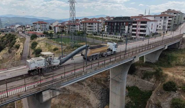 Karabük'te Kanyon Köprü trafiğe geçici olarak kapatıldı