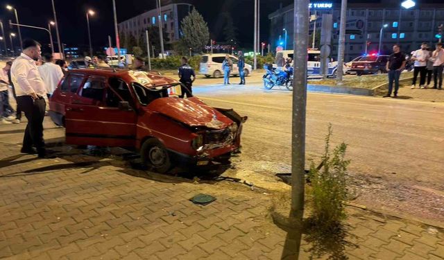 Genç motosikletli 36,5 metre sürüklendi