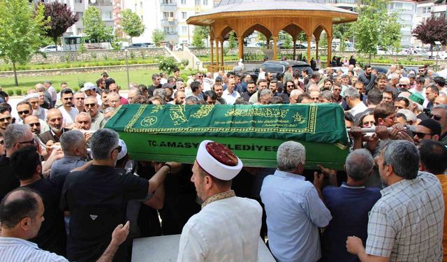DOĞUM GÜNÜ VE EVLİLİK YIL DÖNÜMÜNDE HAYATA VEDA ETTİ